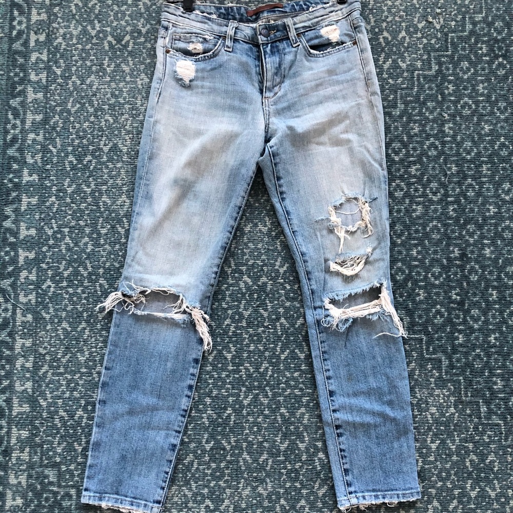 JOE’S Destroyed Light Blue Wash Crop Jeans